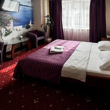 Apartments Deluxe Ivano-Frankivsk Buitenkant foto