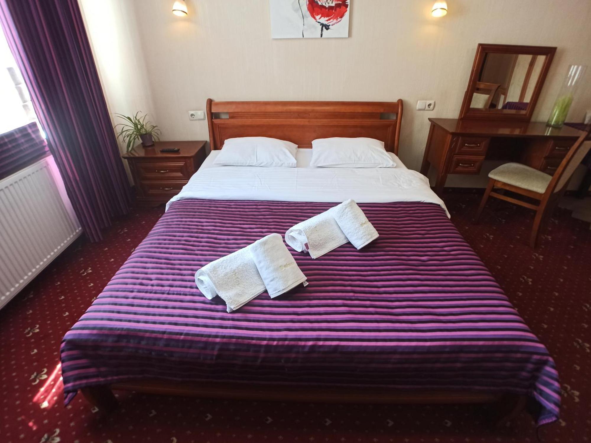 Apartments Deluxe Ivano-Frankivsk Kamer foto