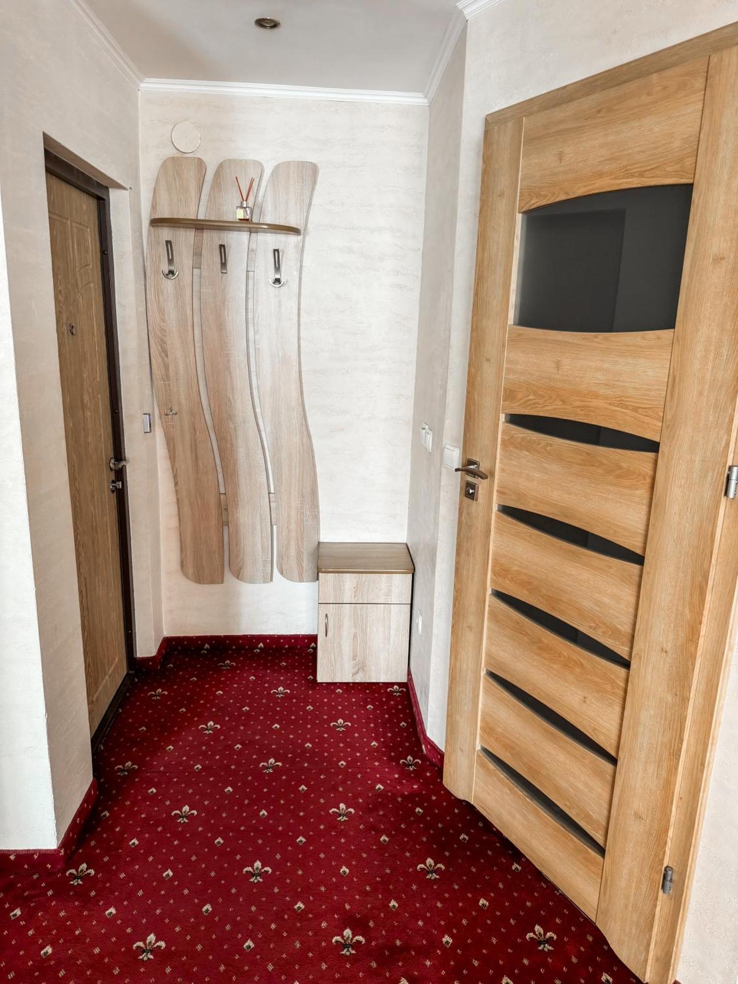 Apartments Deluxe Ivano-Frankivsk Buitenkant foto