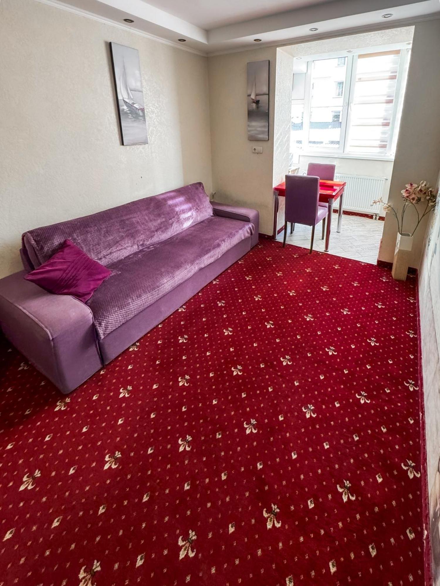 Apartments Deluxe Ivano-Frankivsk Buitenkant foto