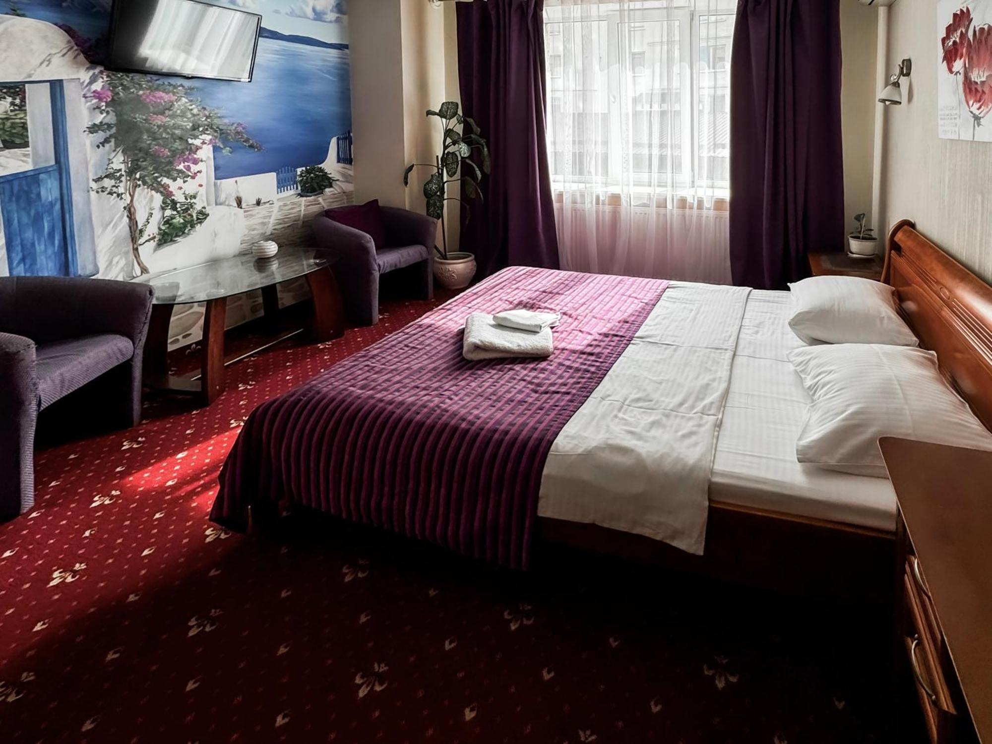 Apartments Deluxe Ivano-Frankivsk Buitenkant foto