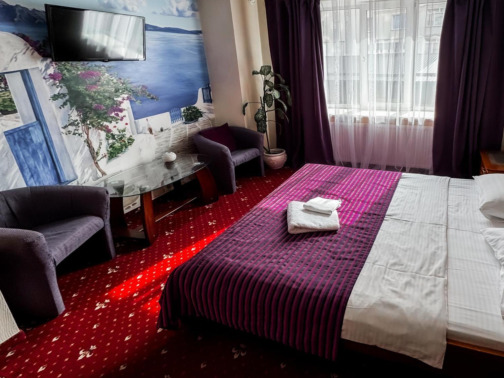 Apartments Deluxe Ivano-Frankivsk Buitenkant foto